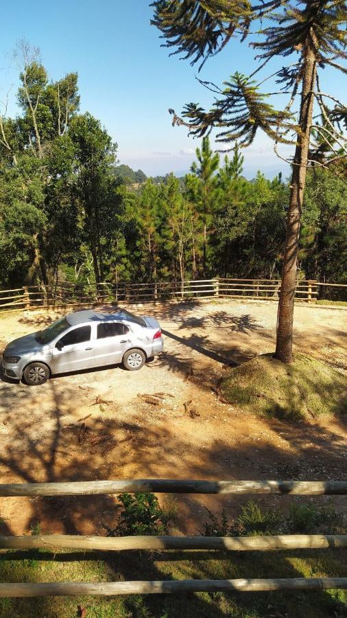 Chale Dos Tucanos- Parede De Vidro Com Linda Vista Campos do Jordão Eksteriør bilde