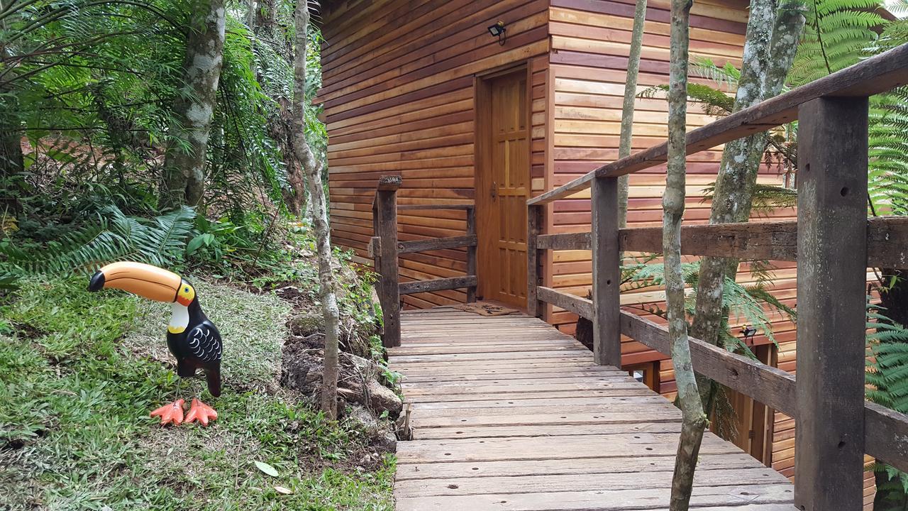 Chale Dos Tucanos- Parede De Vidro Com Linda Vista Campos do Jordão Eksteriør bilde